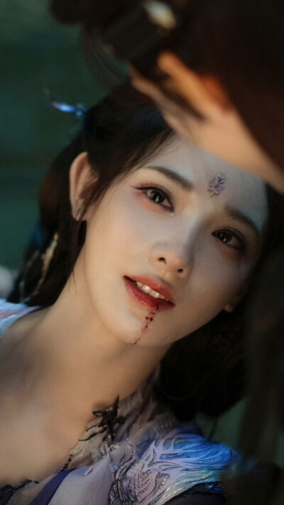 暗河传 慕雨墨 彭小苒