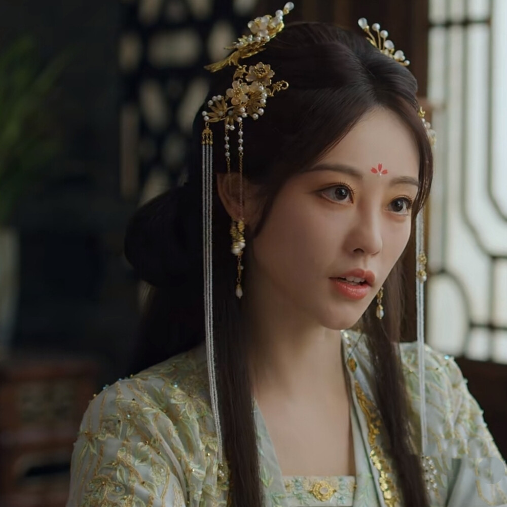 祝绪丹
书卷一梦