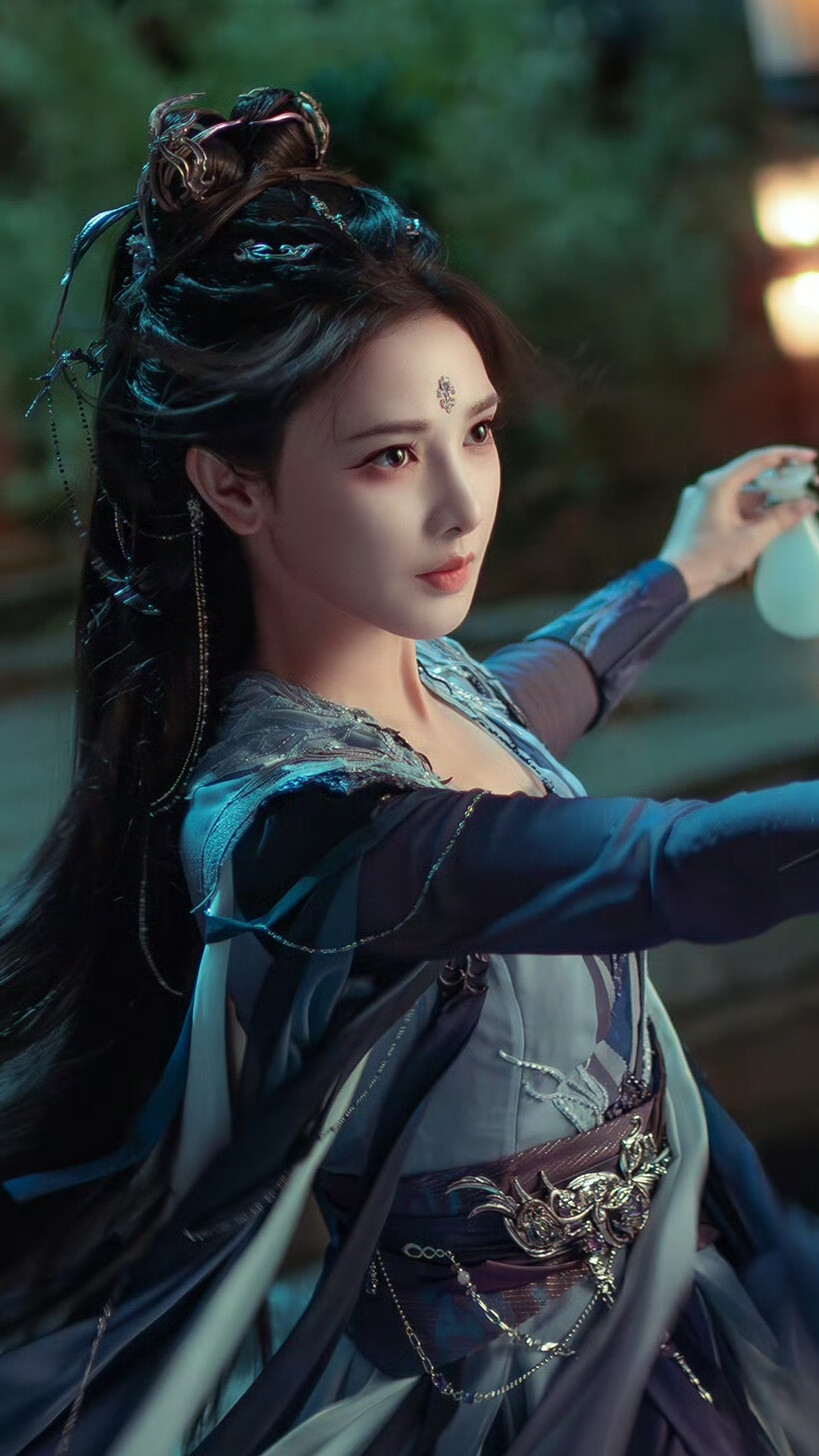 暗河传 慕雨墨 彭小苒