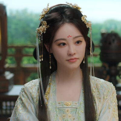 祝绪丹
书卷一梦