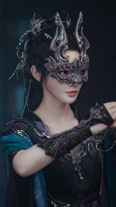 暗河传 慕雨墨 彭小苒