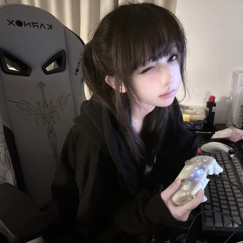 女头/自截
二传点赞收藏注明dt奈原里惠-