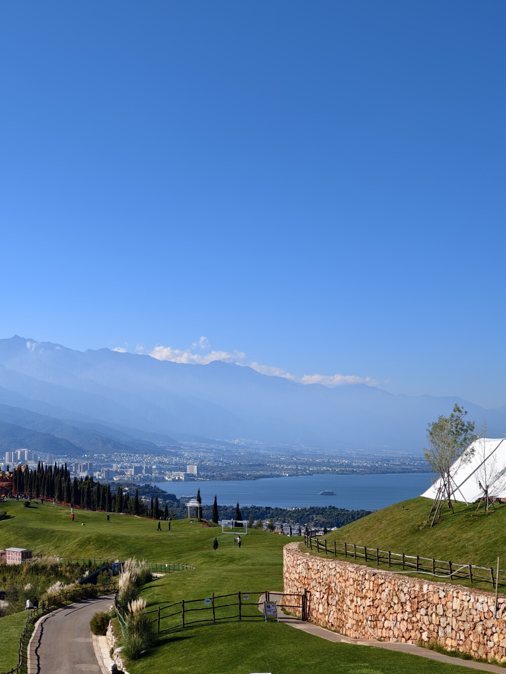 暮色回响 ​​​