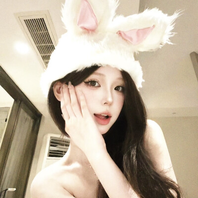 雅雅的图（拿图收藏点赞关注 白嫖滚）