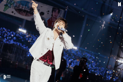 251119
官推更新硕珍相关
진 (Jin) ‘#RUNSEOKJIN_EP.TOUR_ENCORE' Photo Sketch