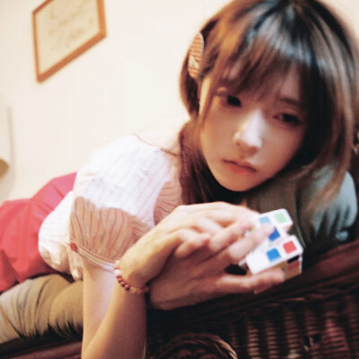 总是唉声叹气的话 幸福会跑掉的