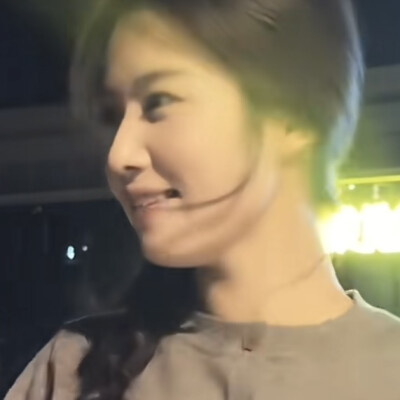 为什么你的眼睛总是亮晶晶