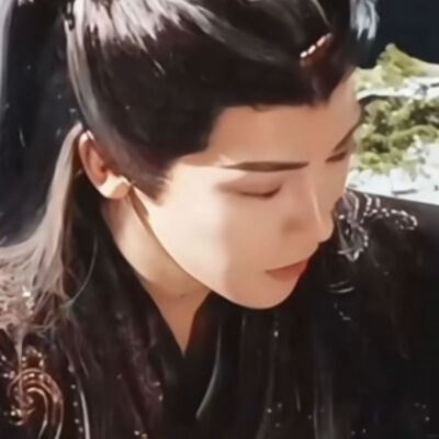 桃花影落飞神剑