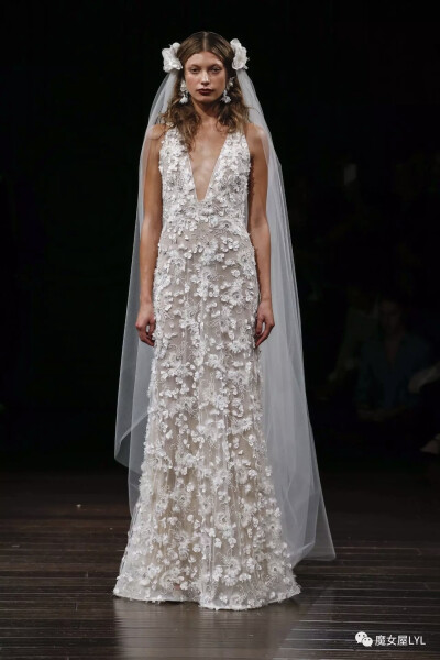 ​NAEEM KHAN 纳伊·姆汗2017婚纱系列