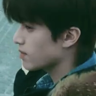 褪色的天空无休止更迭