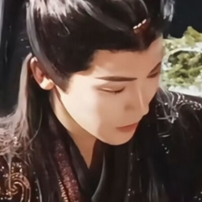 桃花影落飞神剑