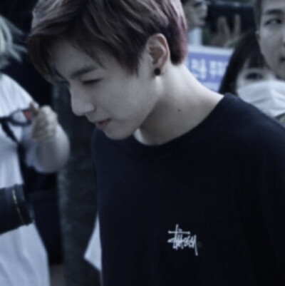 你从我身边经过