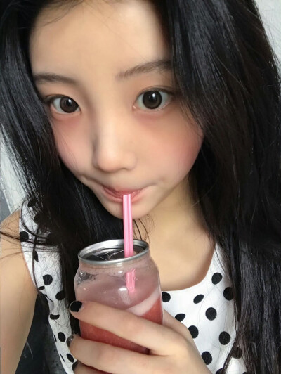 ILLIT wonhee李沅禧