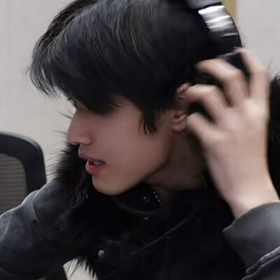 有没有人，救救登陆少年