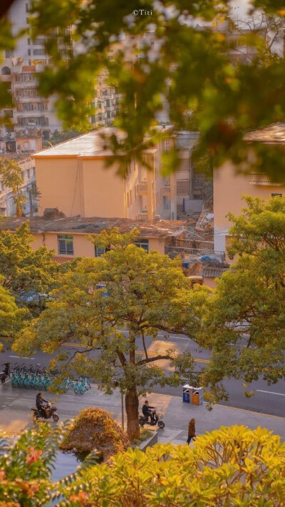 阳光与时光的邂逅…