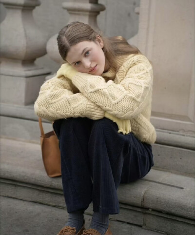 BY爱喝可乐的古娜小姐