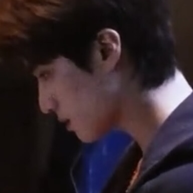 褪色的天空无休止更迭