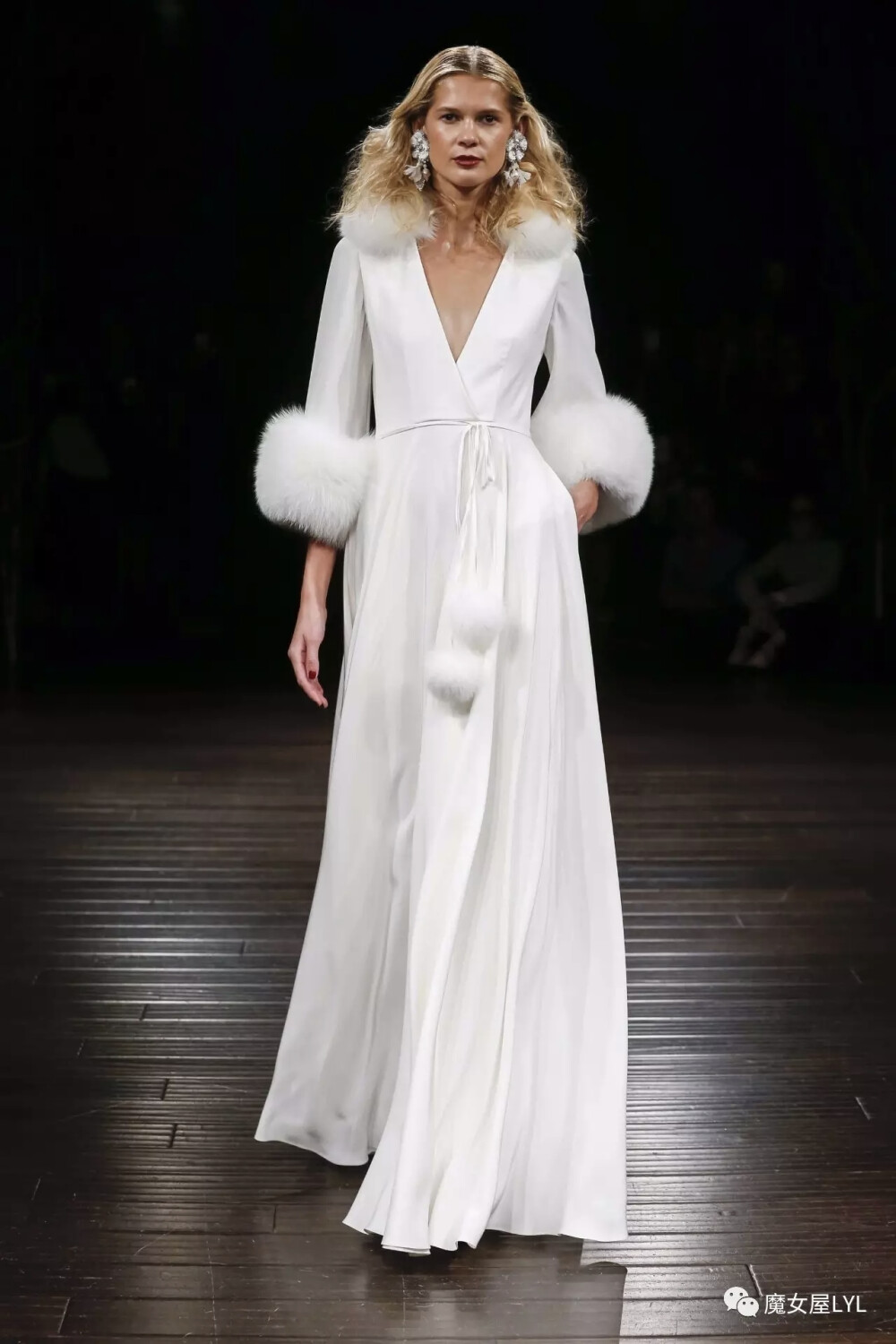 ​NAEEM KHAN 纳伊·姆汗2017婚纱系列