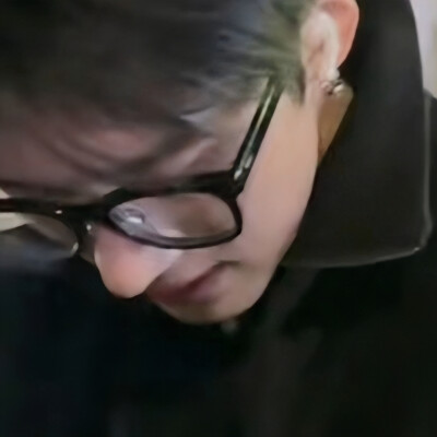 但求跟你伴奏残酷够仁慈未够