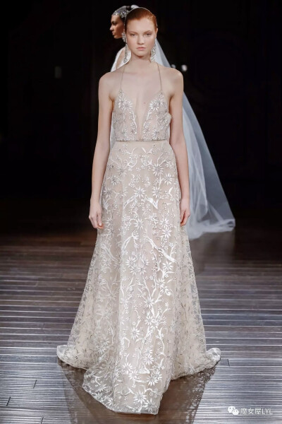 ​NAEEM KHAN 纳伊·姆汗2017婚纱系列