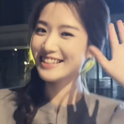 为什么你的眼睛总是亮晶晶