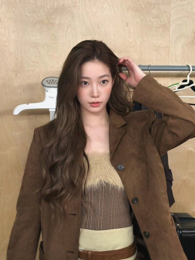 中村一叶
秋日女神