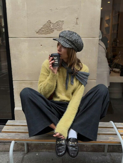 BY爱喝可乐的古娜小姐