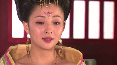 第三十三集 殷桃
杨贵妃秘史 杨玉环