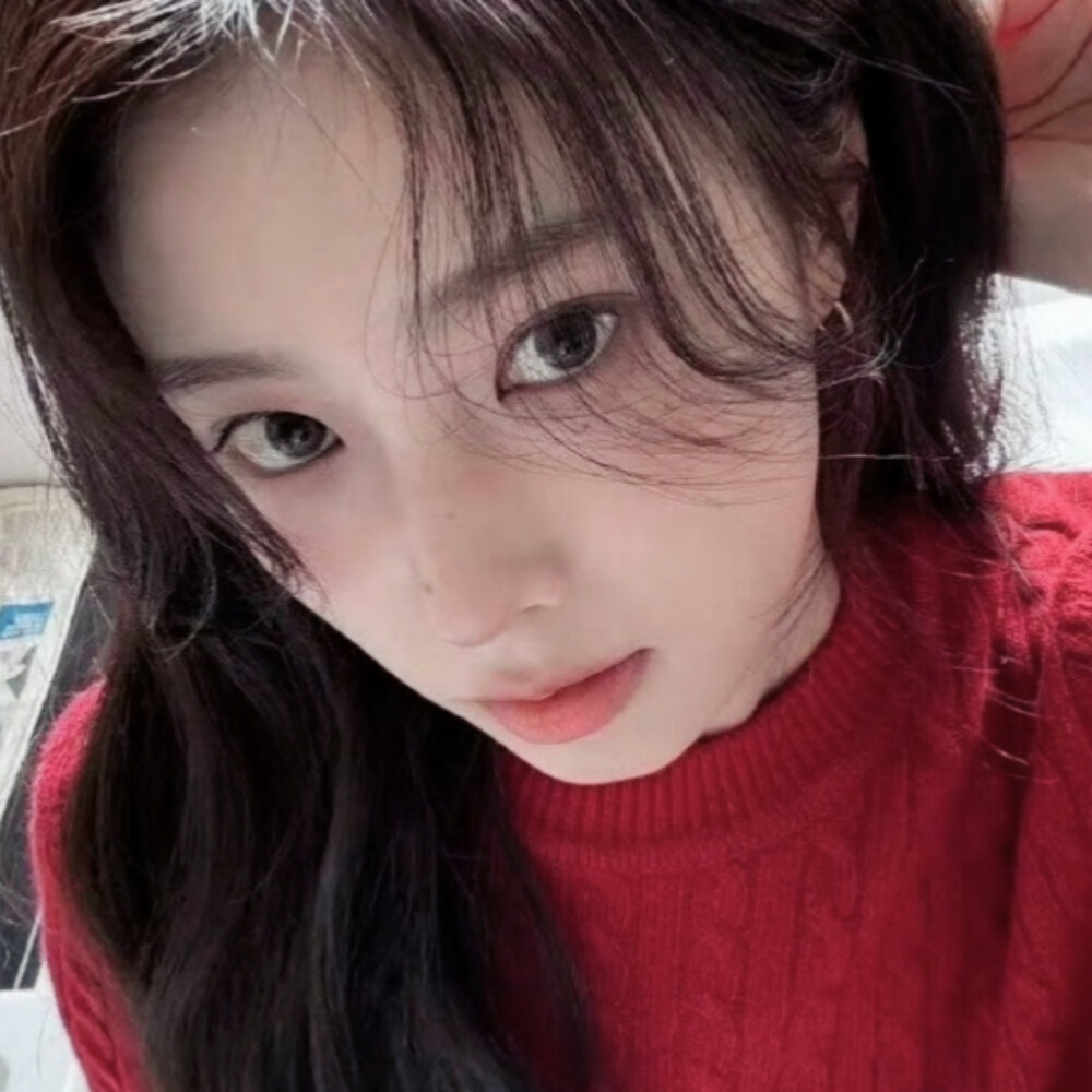 我想做一个看起来柔软但内心是石头的人