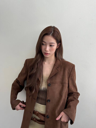 中村一叶
秋日女神