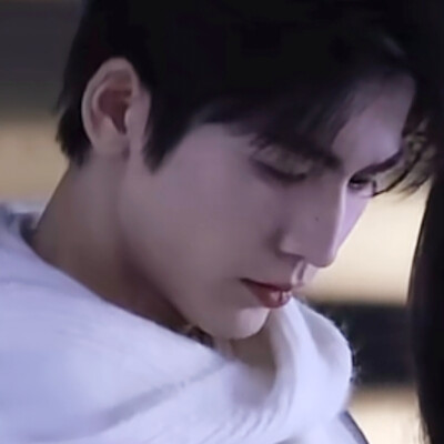 只怕幸福眼看完整