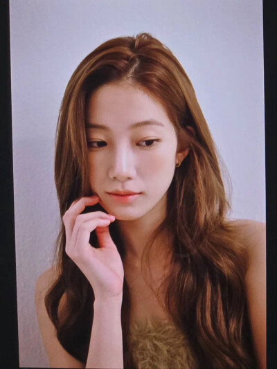 中村一叶
秋日女神