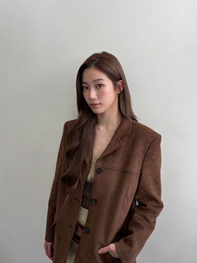 中村一叶
秋日女神