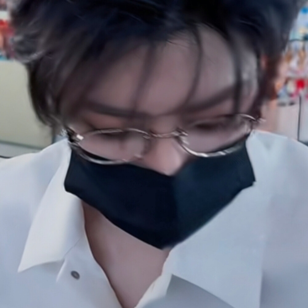 我宁愿一个人也不愿意拥有你