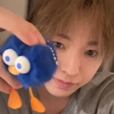 你好像知道你自己很可爱呀