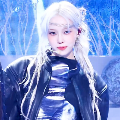 kpop人从不缺头像｜金玟庭winter