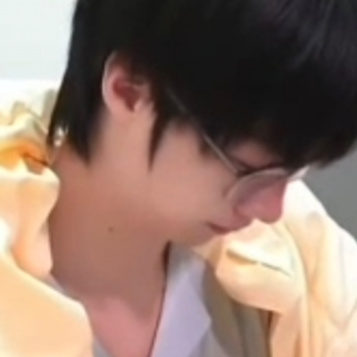 文案是谁给我截点头像用