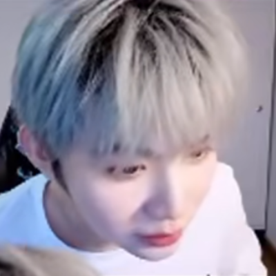 一步一步走过昨天你的孩子气