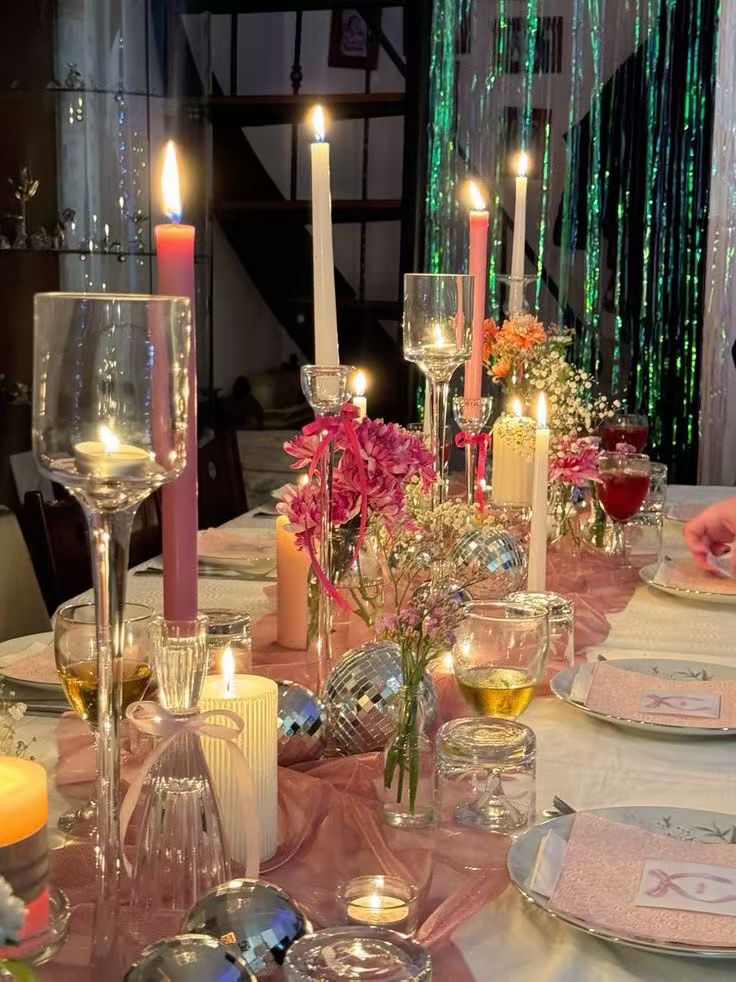 壁纸/聊天背景
这个，冲刺年终奖就给我现在用起来好吗
你样样好，事事红