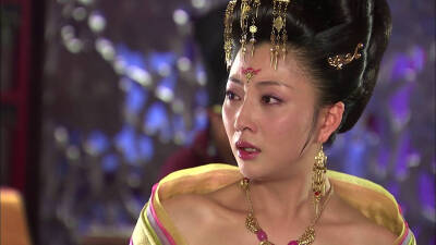 第四十一集 殷桃
杨贵妃秘史 杨玉环