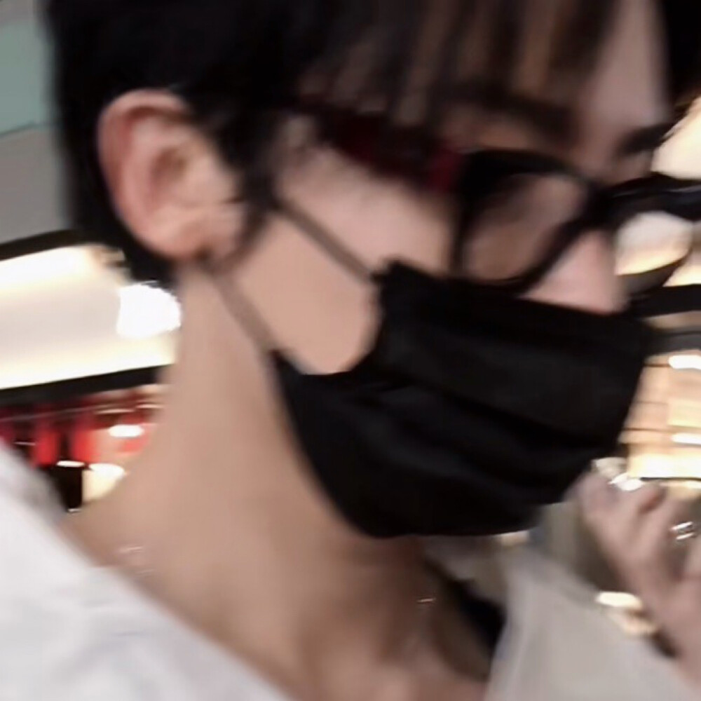 无论是化身化灰总算有华丽理由能怀念到永久