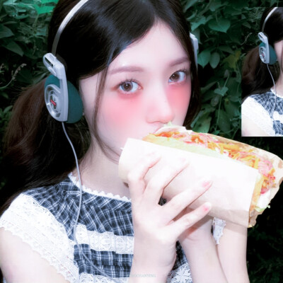 ෆ⃛(ᶿ̴͈᷇◟̵◞̵˂͈᷆ ფ