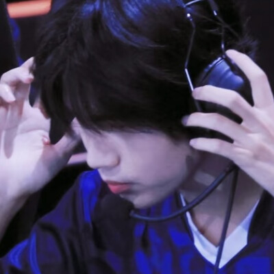 她一定比我温柔