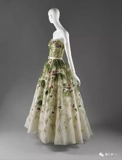 "May" Silk dress spring/summer 1953