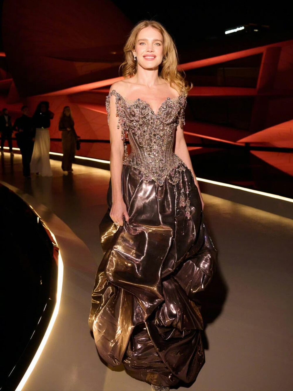 BY爱喝可乐的古娜小姐