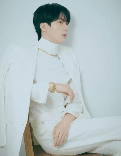 251121
SPUR_magazine账号更新硕珍相关