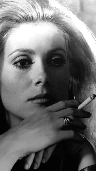 Catherine Deneuve 