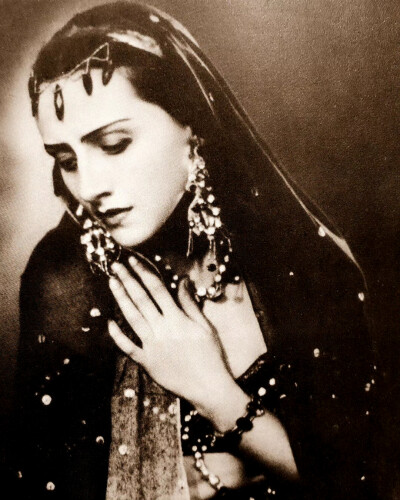 40年代的基洛夫芭蕾明星Alla Shelest