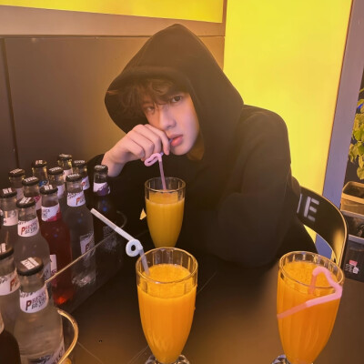 给你的 我从未给过别人 可你总怀疑我的真心 