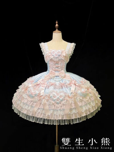 不知道冲哪套裙子的还不赶快看过来，这个配色到底是谁可以拒绝的了啊！